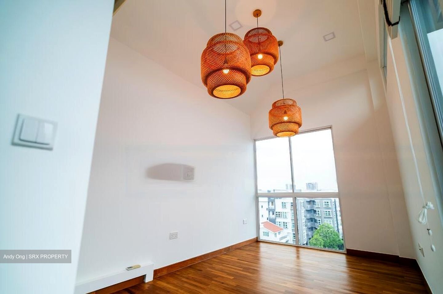 Shiro (D15), Apartment #457650161